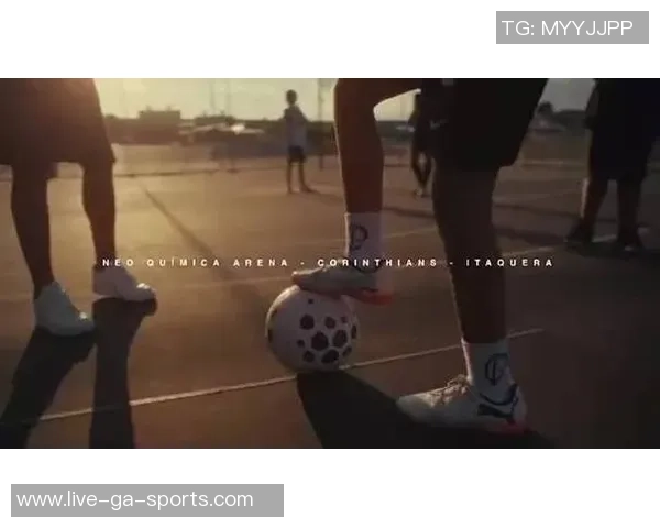 自由足球李毅:探索足球与自由精神的完美结合之旅 自由足球李毅:探索足球与自由精神的完美结合之旅